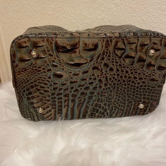 BRAHMIN MELBOURNE BUCKET Crocodile Bag - Picture 2 of 12